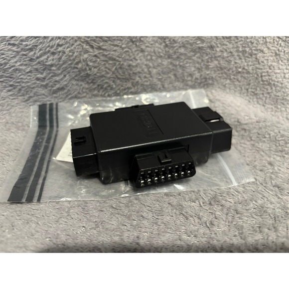iKKEGOL Pocket OBD2 OBDII Full 16 Pin Male to 3 Female 1 to 3 OBD Cable Splitter - Picture 11 of 12